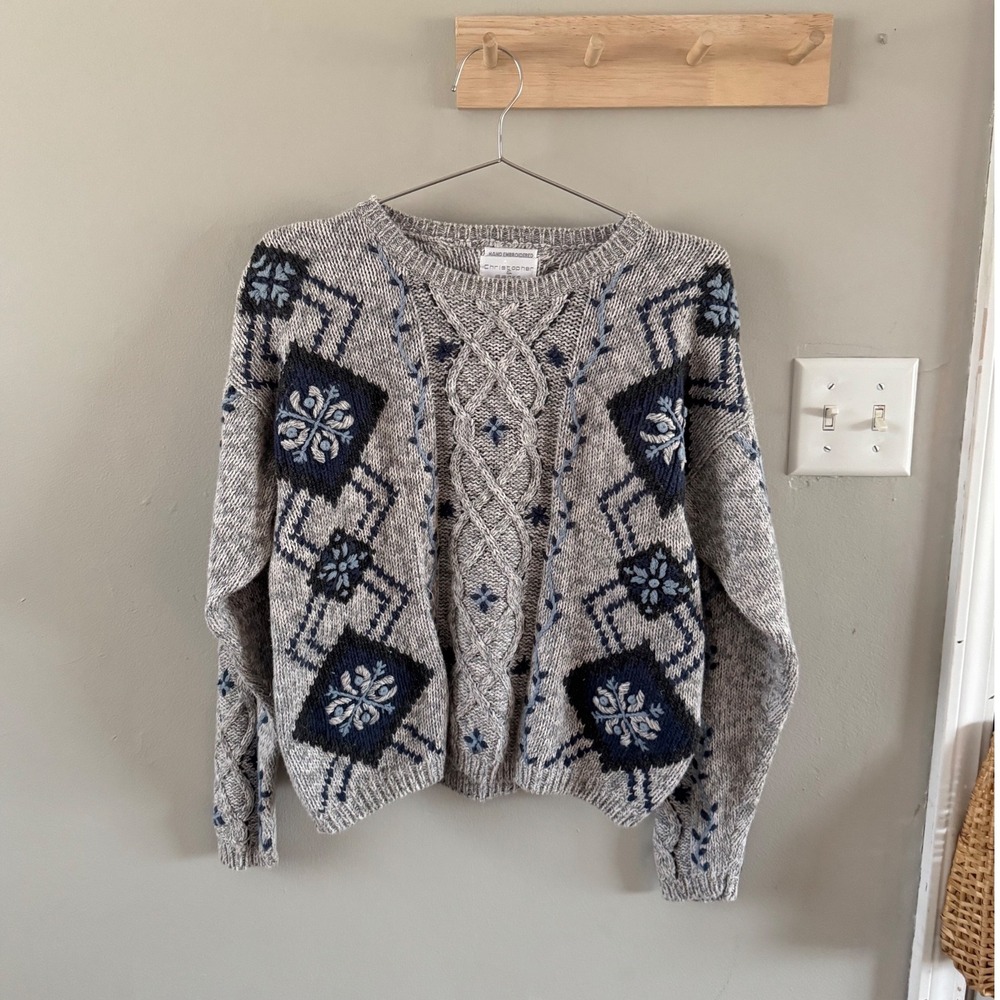 Vintage Christopher & Banks cable knit sweater‎